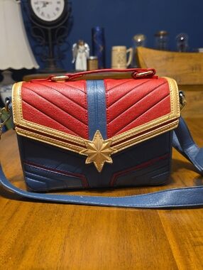 Loungefly Marvel Captain Marvel Crossbody Bag.
